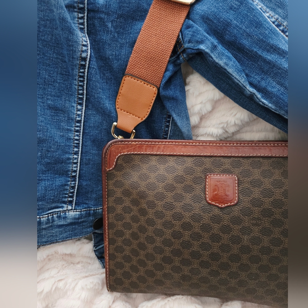 Authentic CELINE Macadam Vintage‎ Upcycled Clutch Crossbody Wallet WOC Shoulder - Picture 7 of 16